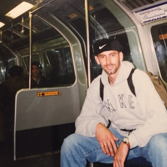 Meet your Posher, John - Picture 1 of 2